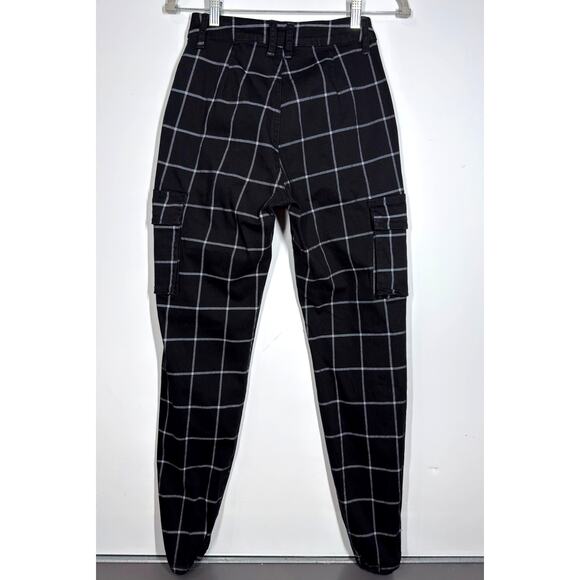 Hot Topic Jogger Cargo Pants Black White Gothic Casual Preppy Women Size XS (PS) - Picture 8 of 10